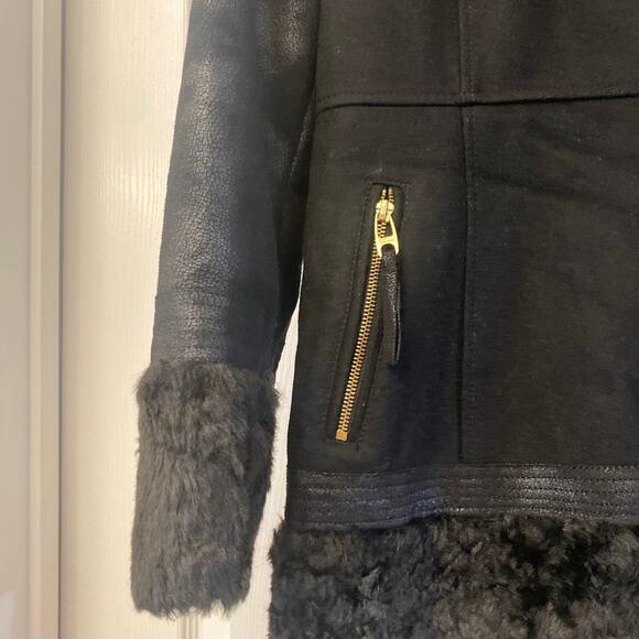 Small Guess coat with fur collar - Picture 5 of 11